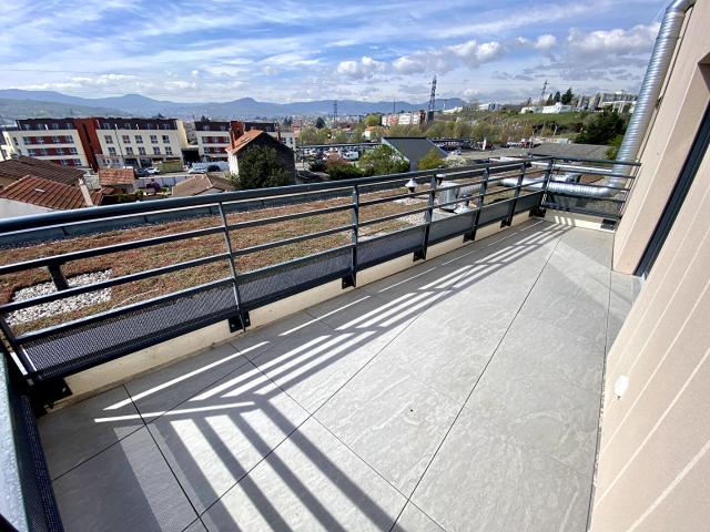 CLERMONT FERRAND / T2 neuf à louer proche Campus des Cézeaux !