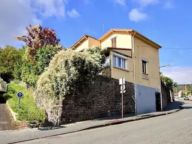 Clermont Ferrand 63000 Achat / Vente maison 4 pièces t4 terrasse