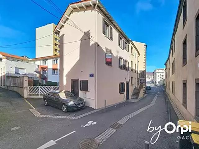 Clermont Ferrand 63000 Achat / Vente maison 4 pièces t4 cave balcon