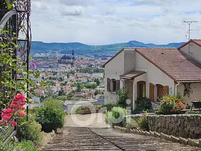 Clermont Ferrand 63000 Achat / Vente maison 4 pièces t4 jardin terrasse