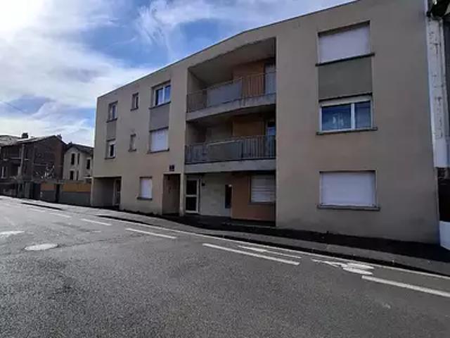 Clermont Ferrand 63000 Achat / Vente appartement 2 pièces t2 cave parking