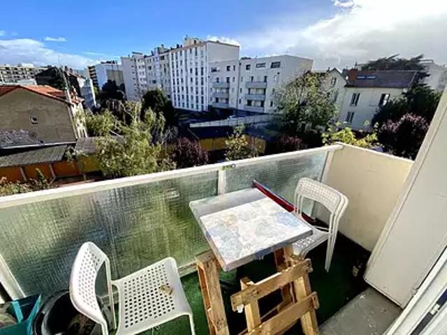 Clermont Ferrand 63000 Achat / Vente appartement 2 pièces t2 terrasse cave