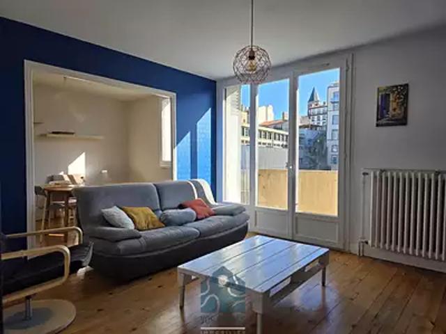 Clermont Ferrand 63000 Achat / Vente appartement 3 pièces t3 au dernier étage