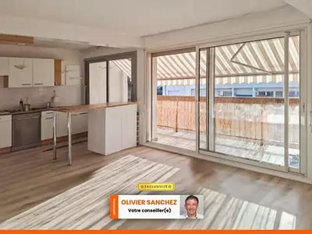 Clermont Ferrand 63000 Achat / Vente appartement 4 pièces t4 au dernier étage cave