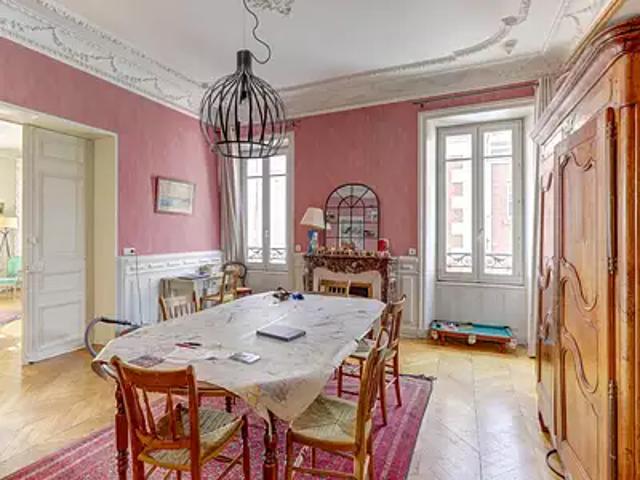 Clermont Ferrand 63000 Achat / Vente appartement 7 pièces t7 au dernier étage