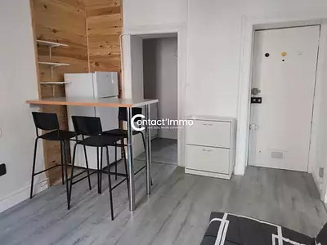 Clermont Ferrand 63000 Location appartement 2 pièces t2 au dernier étage