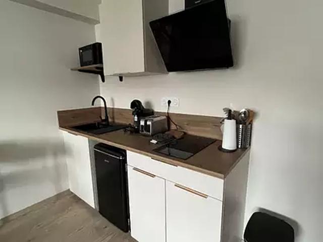 Clermont Ferrand 63000 Location appartement 2 pièces t2 au dernier étage