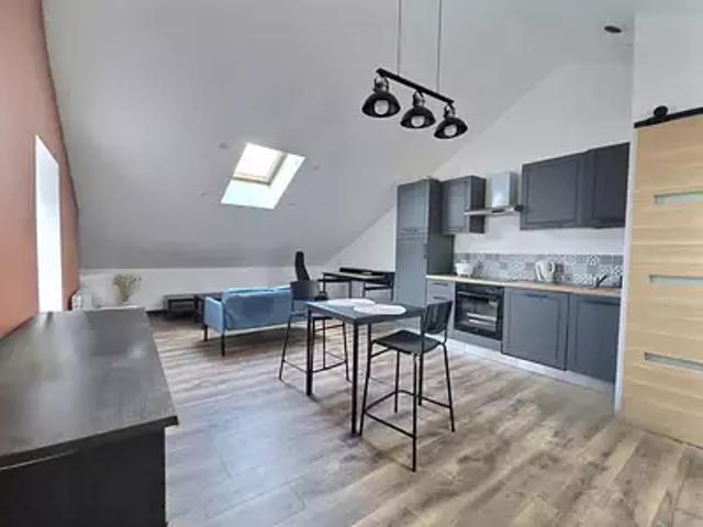 Clermont Ferrand 63000 Location appartement 2 pièces t2 au dernier étage