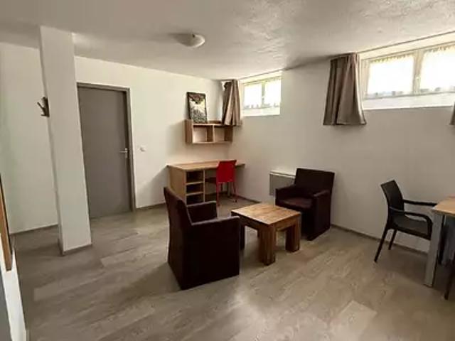 Clermont Ferrand 63000 Location appartement 2 pièces t2 au dernier étage