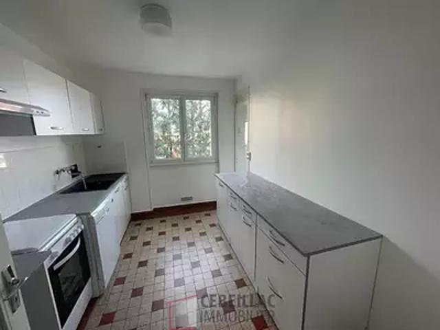 Clermont Ferrand 63000 Location appartement 3 pièces t3