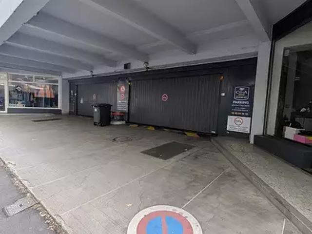 Clermont Ferrand 63000 Location parking