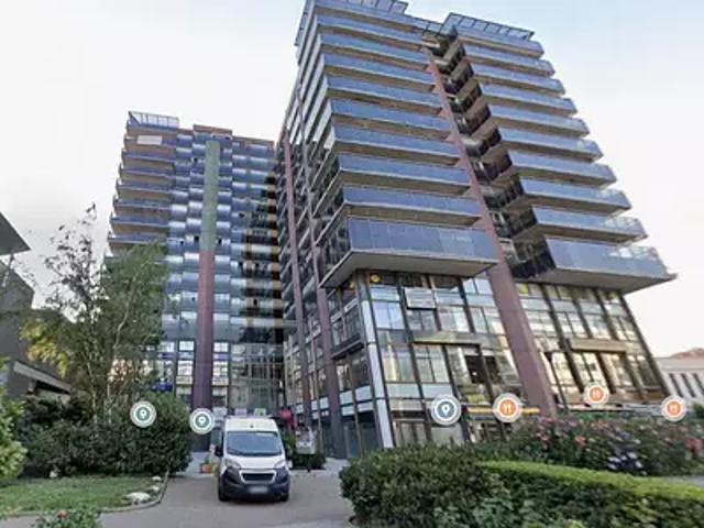 Clermont Ferrand 63000 Location parking