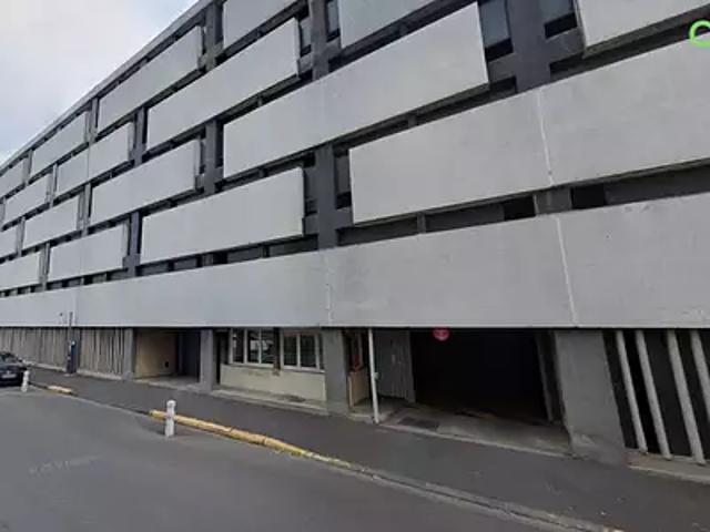 Clermont Ferrand 63000 Location parking