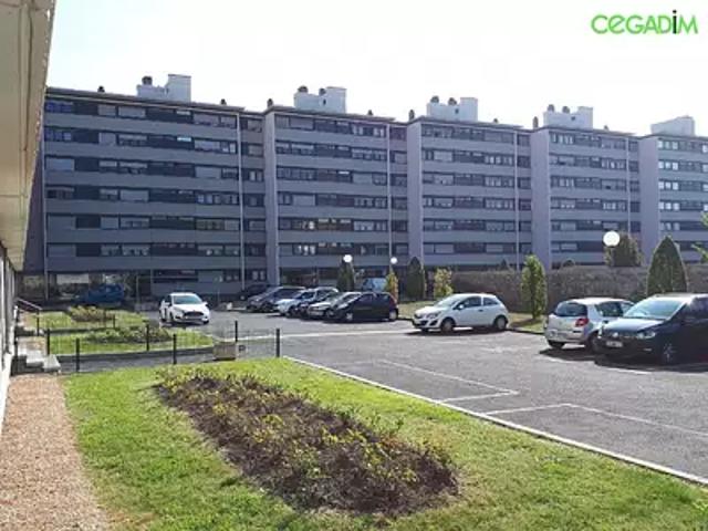 Clermont Ferrand 63000 Location parking