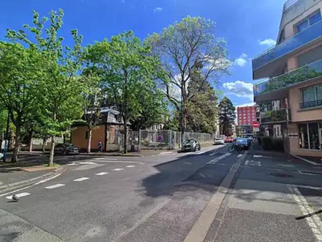 Clermont Ferrand 63000 Location parking