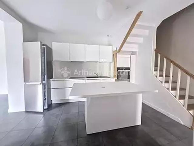 Clermont Ferrand 63000, 63100 Location maison 5 pièces t5 cave