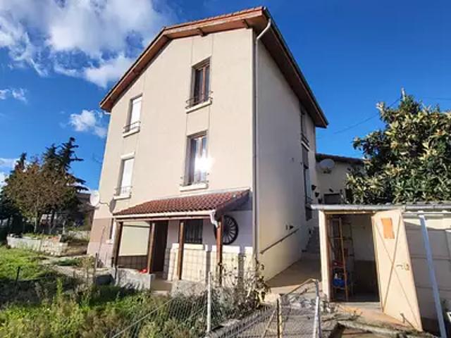 Clermont Ferrand 63100 Achat / Vente maison 5 pièces t5
