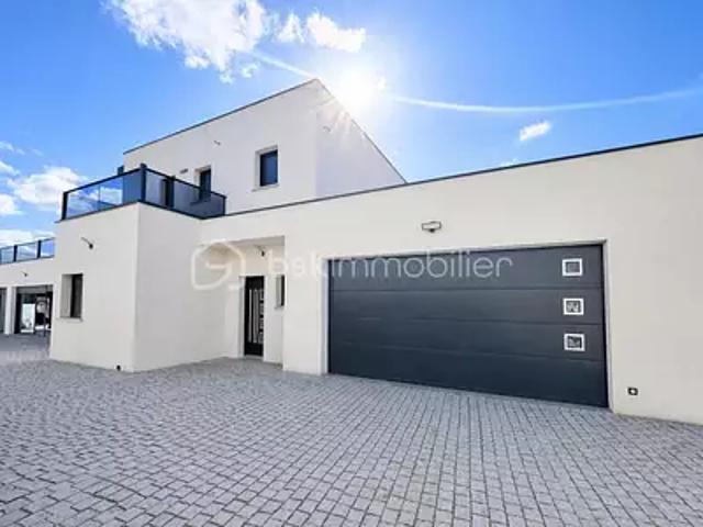 Clermont Ferrand 63100 Achat / Vente maison 6 pièces t6 piscine terrasse