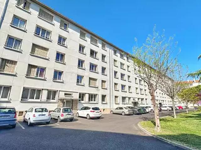 Clermont Ferrand 63100 Achat / Vente appartement 3 pièces t3 cave parking