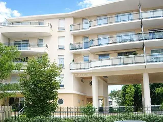Clermont Ferrand 63100 Achat / Vente divers 4 pièces parking