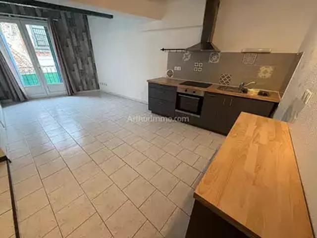 Clermont l'Hérault 34800 Achat / Vente appartement 2 pièces t2