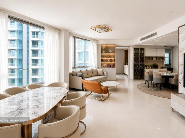 Cliveden At Grange D10, Condominium