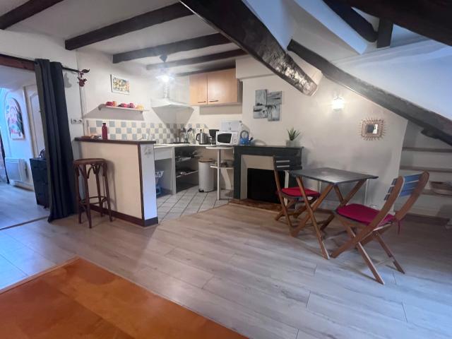 clichy 1br 46m²