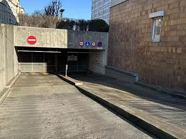 Clichy 92110 Location parking