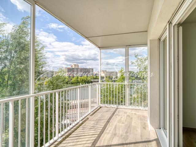 Clichy Appartement de standing de 87 m2 avec terrasse de 40