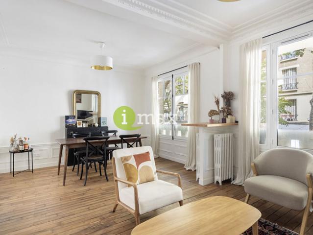 CLICHY ENTREE DE VILLE ANATOLE FRANCE 3 PIECES 539 000€ FAI