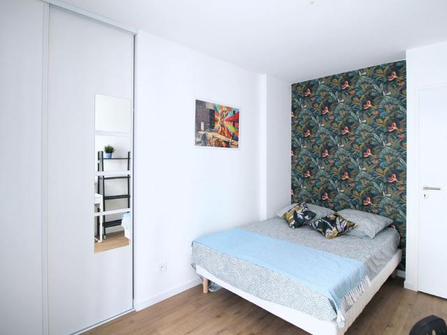 Clichy Le Cezanne Chambre 2