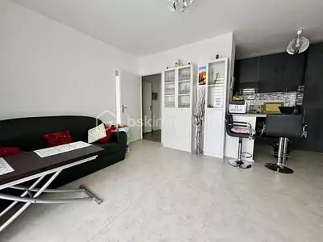 Clichy sous Bois 93390 Achat / Vente appartement 2 pièces t2 balcon