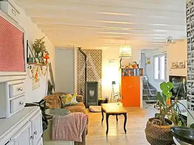 Clichy sous Bois 93390 Achat / Vente appartement 2 pièces t2 parking