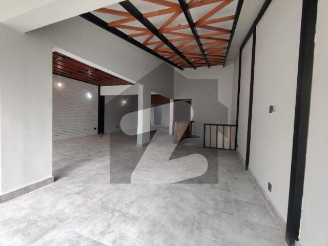 Clifton bunglow for commercial use rent Clifton Block 4