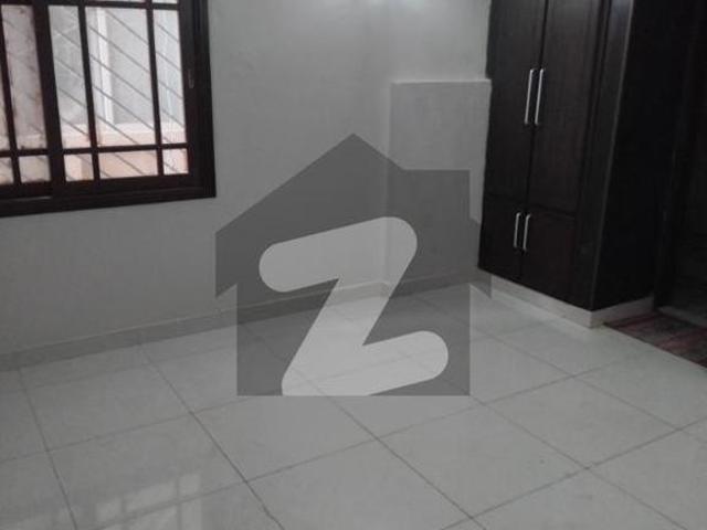 Clifton block 2 three bedroom appartment for rent Clifton Block 2