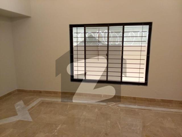 Clifton Block 4 Bungalow On 1000 Yards Two Unit 4 + Bed Rent. Clifton Block 4