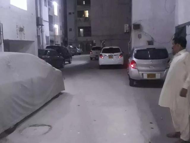 Clifton block 7 2bed flat for sale Karachi Clifton ID 08341