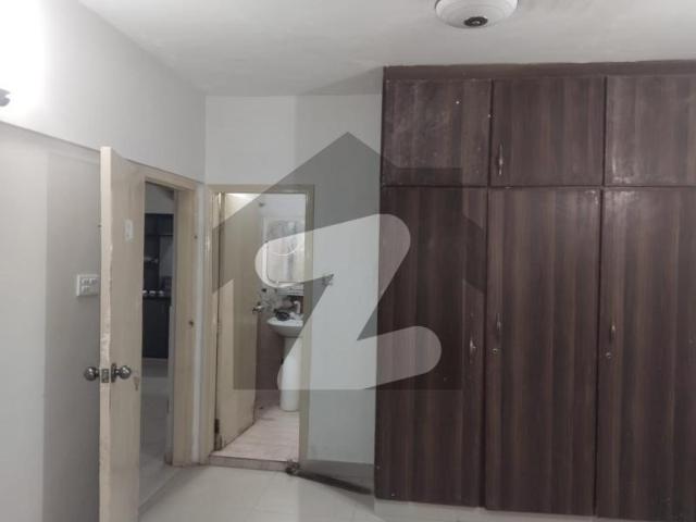 Clifton Candominium Opposite Indus Valley Institute Block 2 Clifton. Block 2