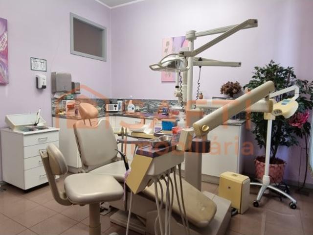 Clínica Dentária em funcionamento em S. Mamede de Infesta