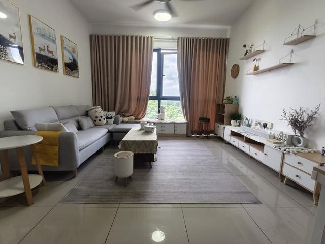 Clio2 IOI City mall Unit for Rent