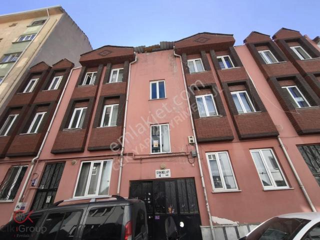 Clk Gm'den Kiralık Uygun Merkezi Konumda Kiralık 1+0 Daire