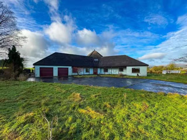 Cluttahina, Greenville Lane, Waterford, P51H4F1 is for sale