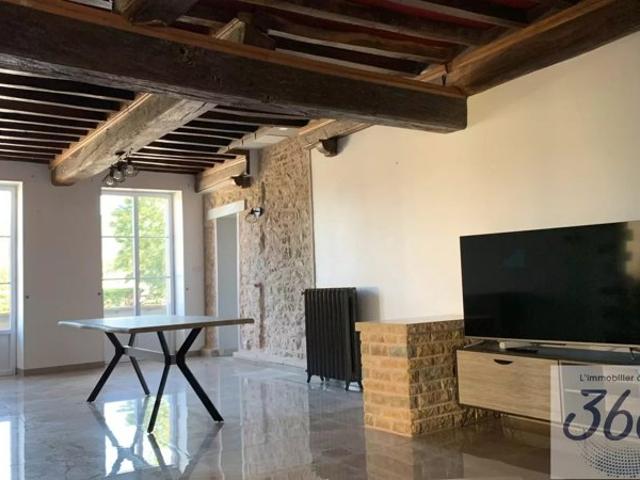 Chambre meublée de 29.14 m² à Cluny avec dressing et fibre