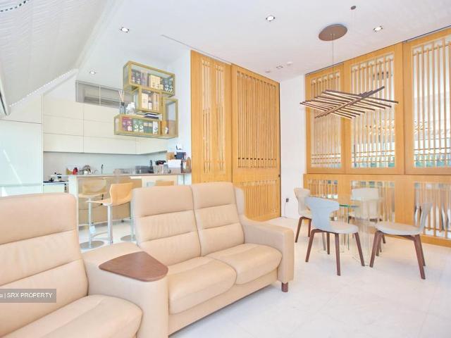 Cluny Park Residence D10, Condominium