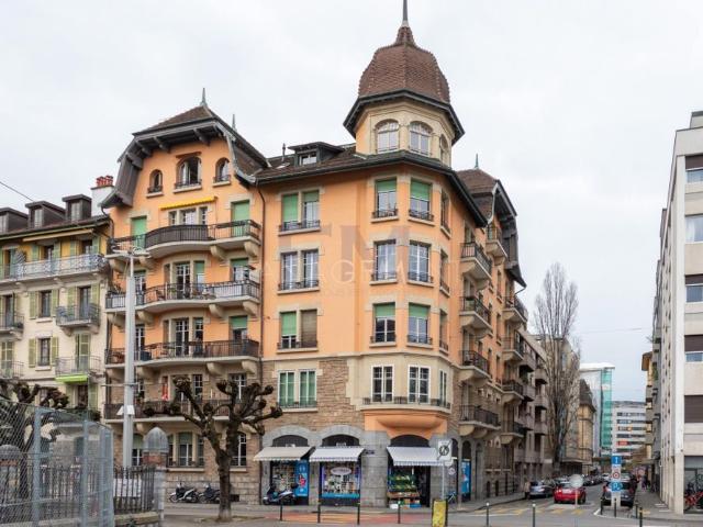 Cluse/Hospital Rue Barthélémy Menn 5 rooms on the 4th floor, approx. 101m2