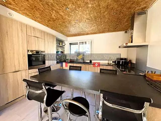 Cluses 74300 Achat / Vente appartement 4 pièces t4