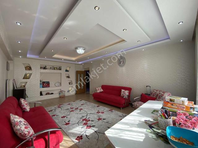 Cm Emlak Şah Süleyman Mah. İçi Full Yapılı Arakat 4+1 Daire
