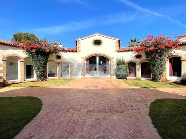 CMN AN 1853 Villa à vendre à Anfa Supérieur