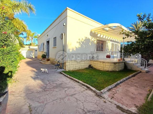CMN AC 1797 Villa à vendre à Californie