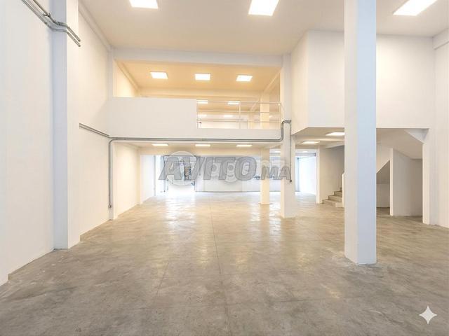 CMN AC 2100 Commerce à vendre à Sidi Maarouf